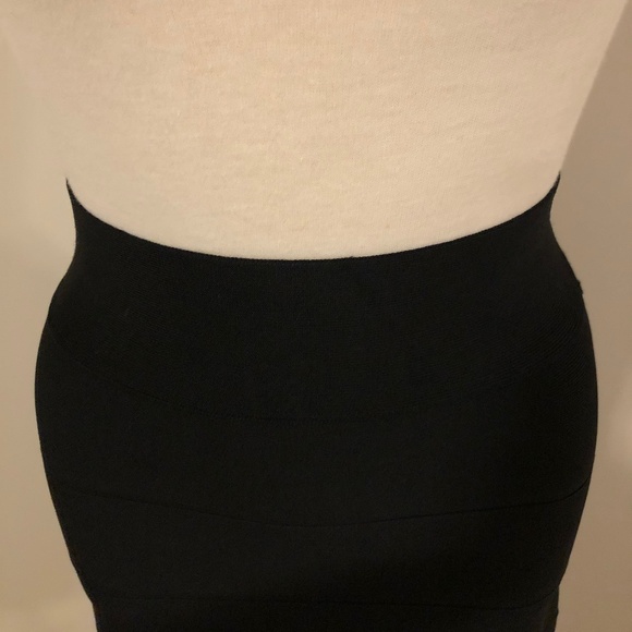 Black BCBG Studded-Hem Bandage Skirt - Picture 6 of 7